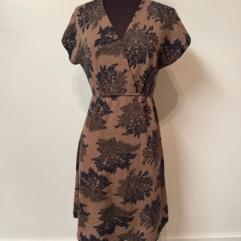AOYAMA Brown Floral Print Wrap-Style Women’s Dress
